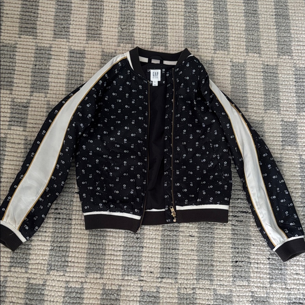 GAP XL Kids Black and White Floral Jacket
